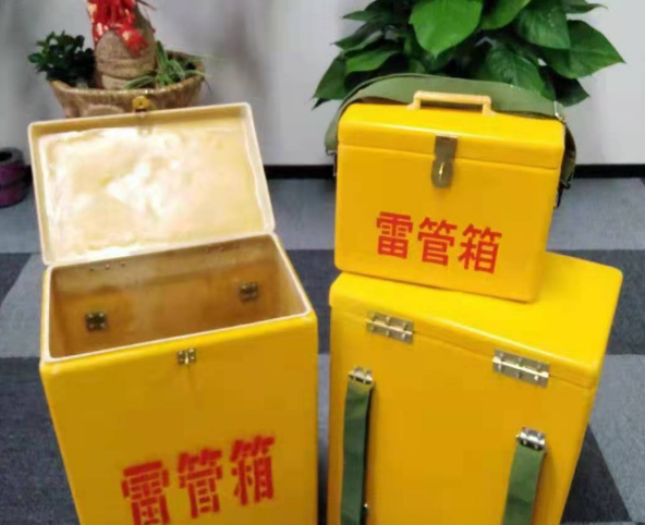 朗县玻璃钢雷管箱有哪些特点